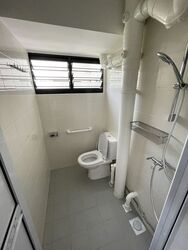 Blk 124 Hougang Avenue 1 (Hougang), HDB Executive #565776901